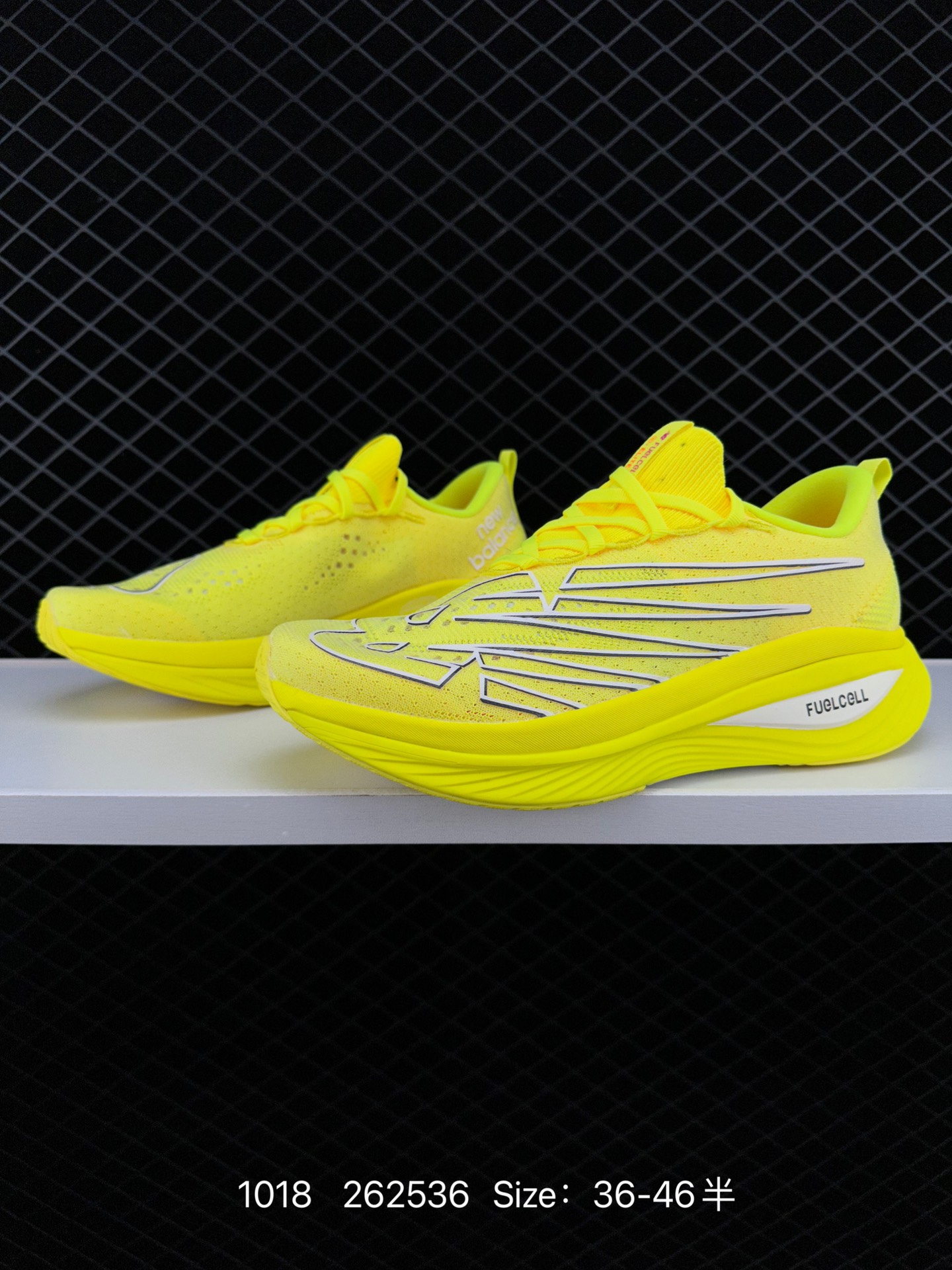 New Balance FuelCell SC Elite V3